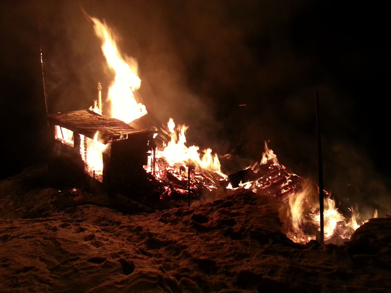 Adlerhorst Brand 2012_10